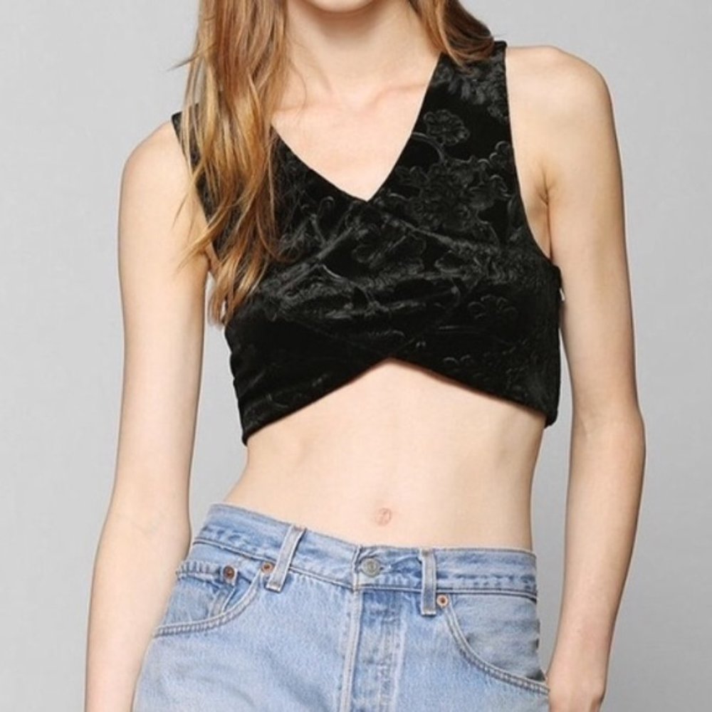 Staring At Stars Black Velvet Floral Crop Top